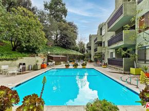 2018 Griffith Park Boulevard 215, Los Angeles CA 90039