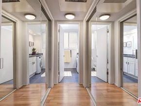 7270 Hillside Avenue 102, Los Angeles CA 90046