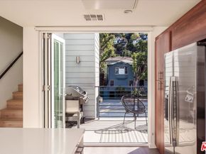 1925 Griffith Park Boulevard, Los Angeles CA 90039