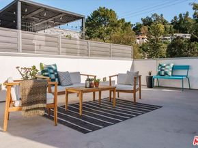 1925 Griffith Park Boulevard, Los Angeles CA 90039