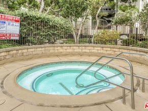 8707 Falmouth Avenue 101, Playa Del Rey CA 90293