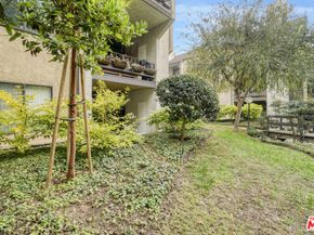 8707 Falmouth Avenue 101, Playa Del Rey CA 90293