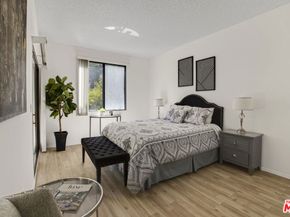 8707 Falmouth Avenue 101, Playa Del Rey CA 90293