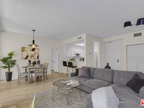 8707 Falmouth Avenue 101, Playa Del Rey CA 90293