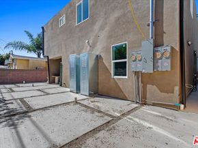 850 W Gage Avenue, Los Angeles CA 90044