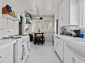 2210 24th Street, Santa Monica CA 90405