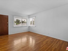 2210 24th Street, Santa Monica CA 90405