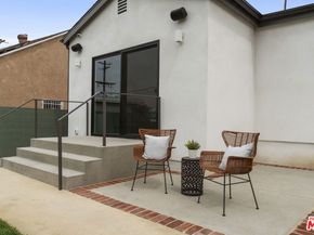 3815 S Cochran Avenue, Los Angeles CA 90008