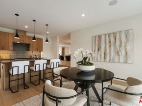 3815 S Cochran Avenue, Los Angeles CA 90008