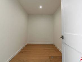 3815 S Cochran Avenue, Los Angeles CA 90008