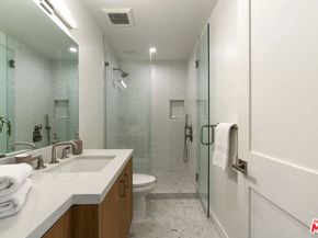 3815 S Cochran Avenue, Los Angeles CA 90008