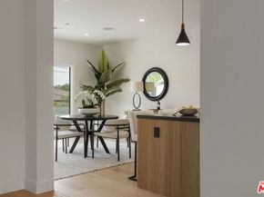 3815 S Cochran Avenue, Los Angeles CA 90008