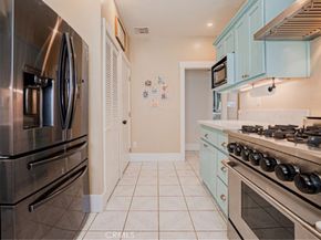 1610 N 36th N, Los Angeles CA 90018