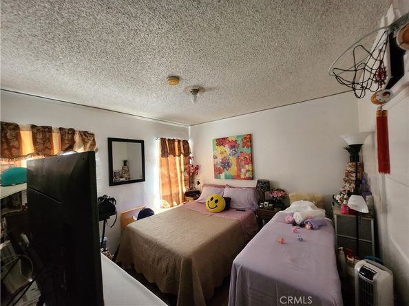 1502 S Redondo Boulevard, Los Angeles CA 90019