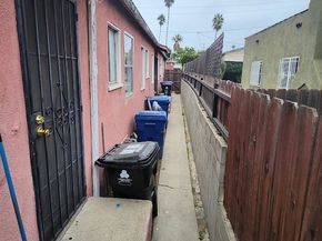1502 S Redondo Boulevard, Los Angeles CA 90019