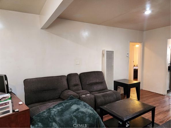 1502 S Redondo Boulevard, Los Angeles CA 90019