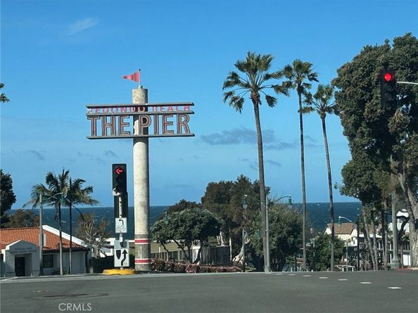 650 The Village 106, Redondo Beach CA 90277