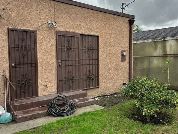 131 E 99th, Los Angeles CA 90003