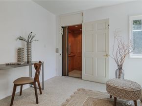 900 Chudleigh Lane, Glendale CA 91207