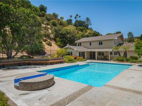 900 Chudleigh Lane, Glendale CA 91207