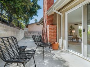 900 Chudleigh Lane, Glendale CA 91207