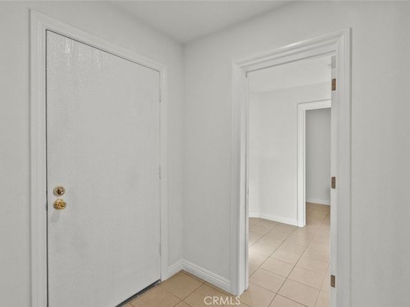 1523 E Windsor Road 209A, Glendale CA 91205