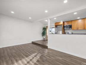 1523 E Windsor Road 209A, Glendale CA 91205