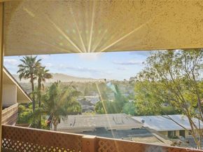 1523 E Windsor Road 209A, Glendale CA 91205