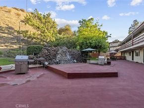 1523 E Windsor Road 209A, Glendale CA 91205