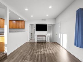 1523 E Windsor Road 209A, Glendale CA 91205