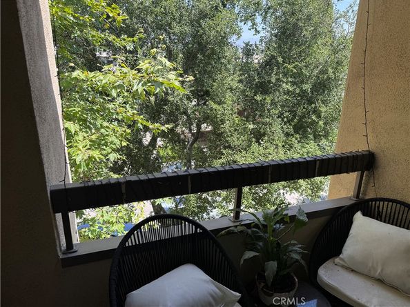 460 Oak Street 311, Glendale CA 91204