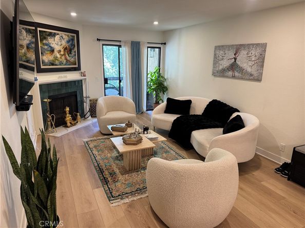 460 Oak Street 311, Glendale CA 91204