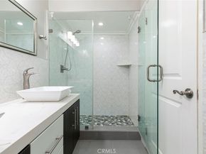 15114 Sherman Way 106, Van Nuys CA 91405