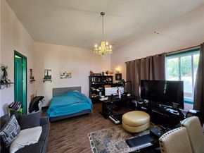 9740 La Canada Way, Shadow Hills CA 91040