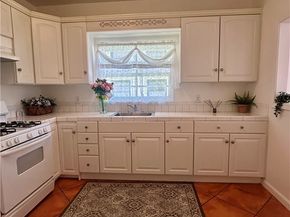 2121 James M Wood Boulevard 224, Los Angeles CA 90006