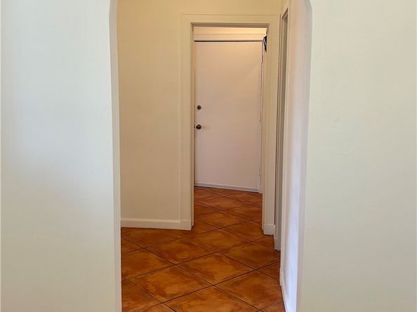 2121 James M Wood Boulevard 224, Los Angeles CA 90006