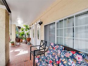 1916 W Avenue 30, Los Angeles CA 90065