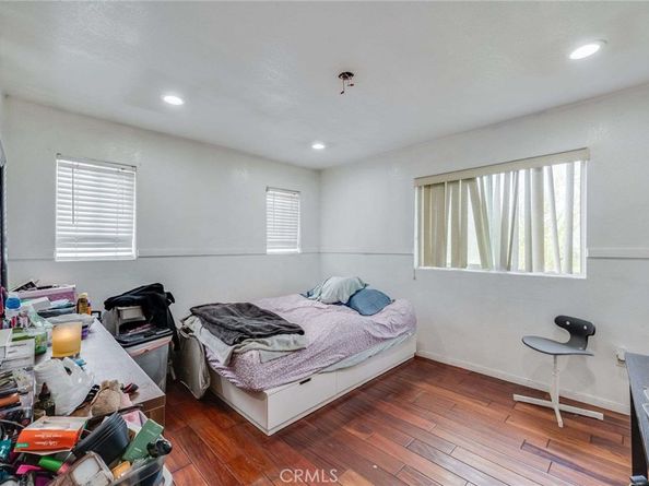 1916 W Avenue 30, Los Angeles CA 90065