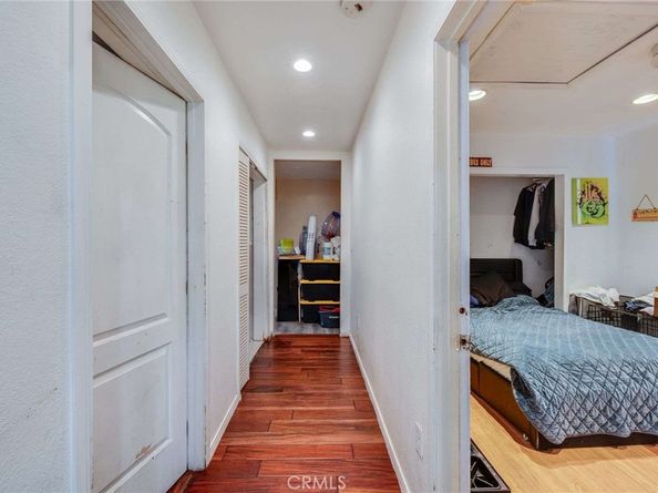 1916 W Avenue 30, Los Angeles CA 90065