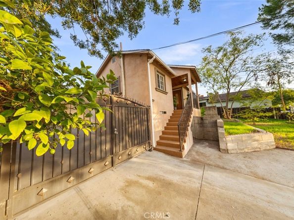 10554 Plainview, Tujunga CA 91042