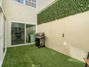 308 1/2 Commonwealth Avenue, Los Angeles CA 90020