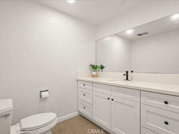 308 1/2 Commonwealth Avenue, Los Angeles CA 90020