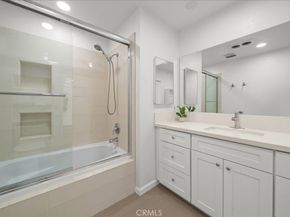 308 1/2 Commonwealth Avenue, Los Angeles CA 90020