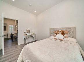 800 E 27th, Los Angeles CA 90011