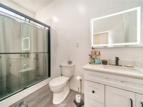 800 E 27th, Los Angeles CA 90011