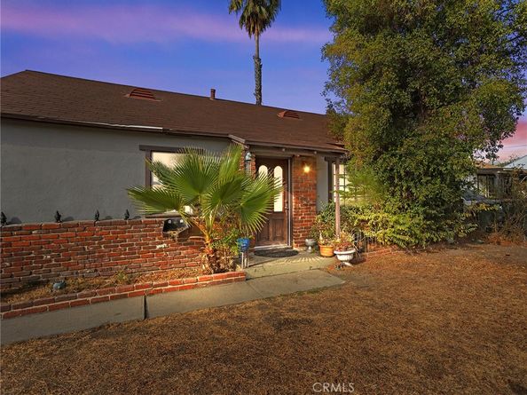 2215 N Brighton Street, Burbank CA 91504