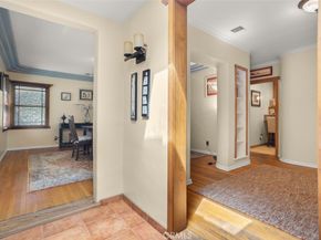 530 S Sparks Street, Burbank CA 91506