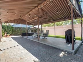 530 S Sparks Street, Burbank CA 91506