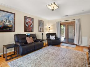 530 S Sparks Street, Burbank CA 91506