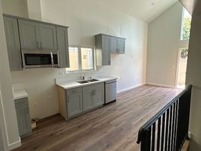 5507 S Manhattan Place, Los Angeles CA 90062